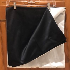 NWOT Silk shoulder wrap for elegant dresses